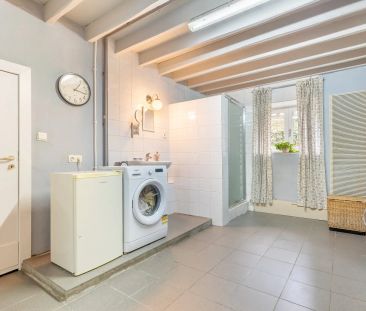 Charmante volledig bemeubelde woning met 2-slaapkamers - Photo 3