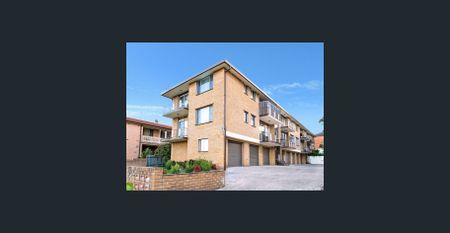 Bright & Immaculate 3 Bedroom Unit in the Heart of Corrimal - Photo 5