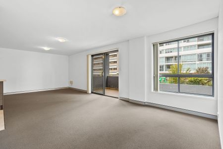 Comfort and Convenience - Photo 2