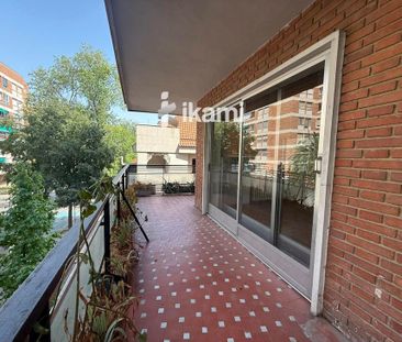 Avenida de Brasilia, Madrid, Community of Madrid 28028 - Photo 2