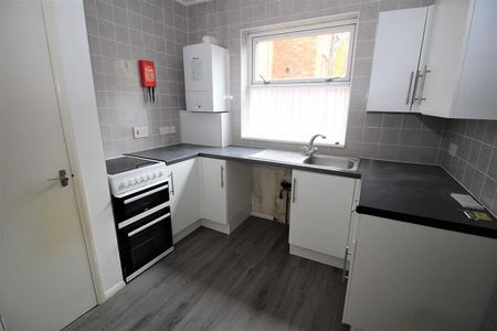 1 bedroom flat to rent - Photo 4
