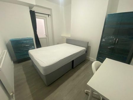 5 bedroom house to rent - Photo 4