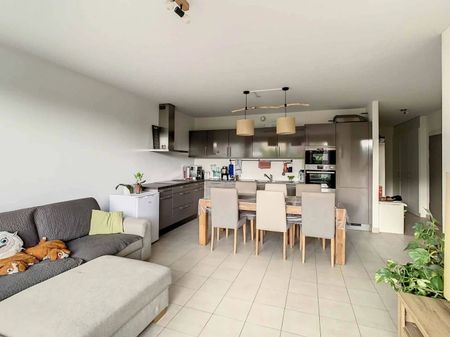 Appartement de 5 pièces avec terrasse et jardin dans le village de Satigny - Photo 2