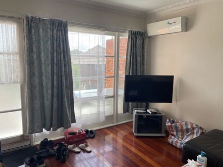 Property Management221 Mount Smart Road, Onehunga - Unit for Rent - Photo 2