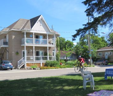 DEVANT LA RIVIÈRE & PISTE CYCLABLE ! - Photo 2