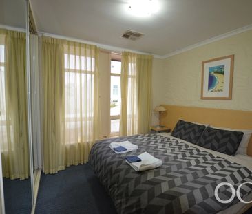 Open the Door To Fully Furnished Relaxed Coastal Living. - Photo 3