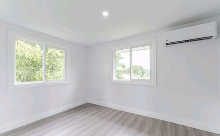 For Lease - 825 Cameron Street, Peterborough, Ontario - Photo 5