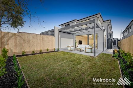 3A Stockdale Avenue, BENTLEIGH EAST, VIC - Photo 5