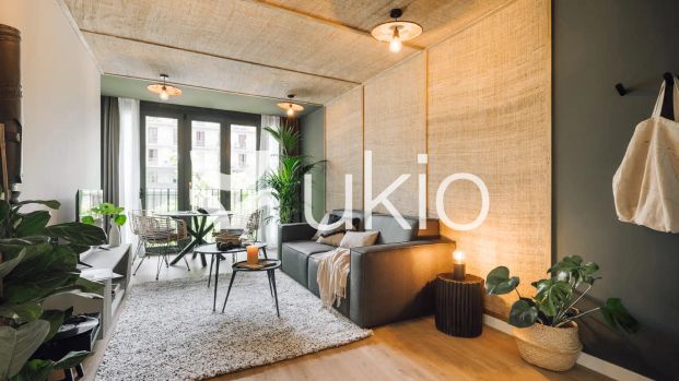 Apartamento de alquiler en Carrer de València, Sagrada Família - Foto 1