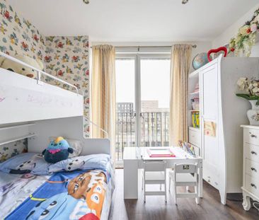 3 bedroom flat to rent - Photo 2