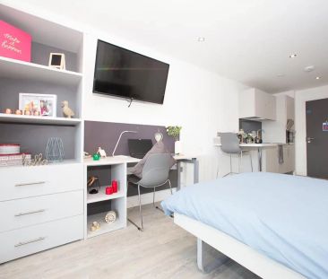 Bronze Plus Studio - Photo 5