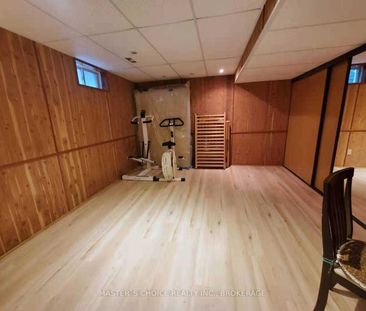 For Lease - 24 Golden Oak Avenue, Richmond Hill, Ontario - Photo 3