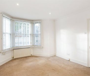 Queenstown Road, London, SW8 flat to rent - Photo 5
