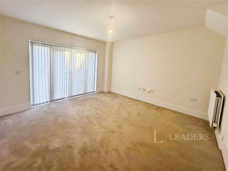 2 bedroom semi-detached house to rent - Photo 2