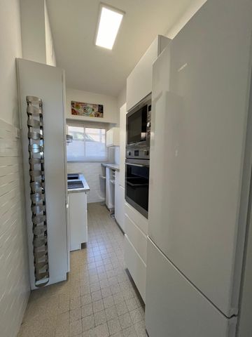 Location Appartement 2 pièces 55m² NICE 06200 - Photo 4