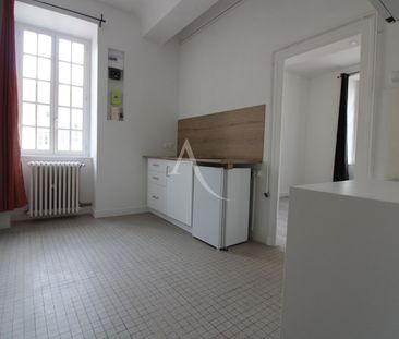 Location Appartement 1 pièce 31m² - Photo 3