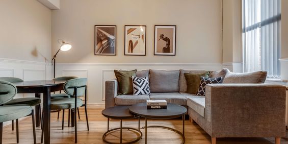 Smithdown Road Room 5 - Photo 3