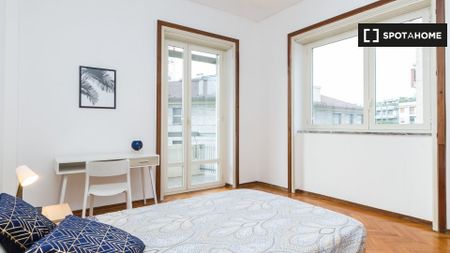 Via Crocefisso, Milan, Lombardy 20122 - Photo 3