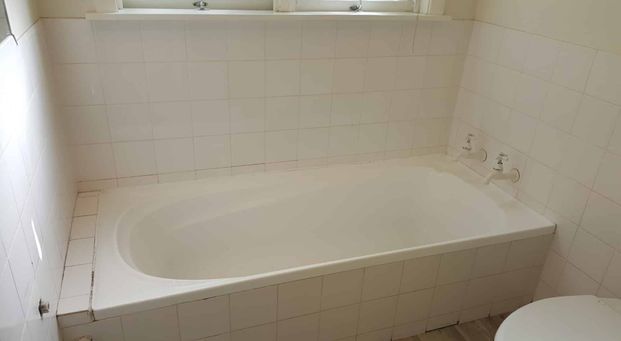 34 Tuatoru Street, Eastbourne - Photo 1