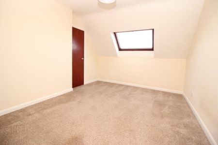 Apartment 3 Thornleigh Court, Lisburn, BT28 2RH - Photo 3