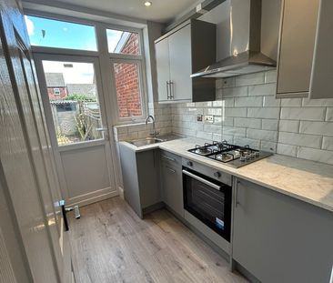 3 Bed Terraced House, Coventry, CV6 - Photo 6