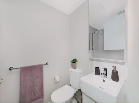 Ultra Studio Apartment - Photo 5