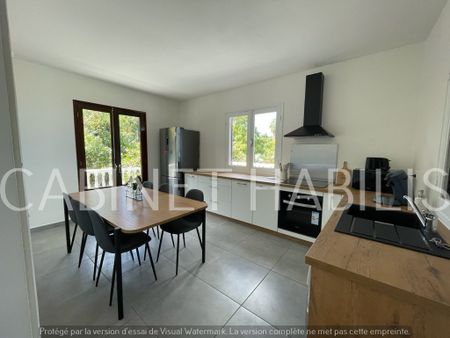 À LOUER - CHAMBRE MEUBLEE D'ENVIRON 34,70 m² - LE TAMPON - LOYER 597.00 - CHARGES FORFAITAIRES 50.00 € - Photo 5