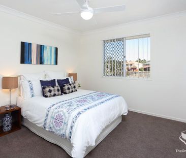 Fully Air Conditioned Townhouse - Photo 5