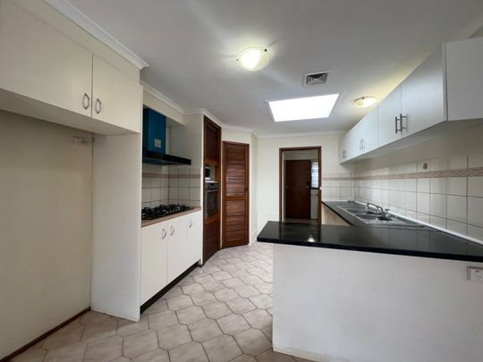 Updated 3BR Villa Unit With Street Frontage - Photo 1