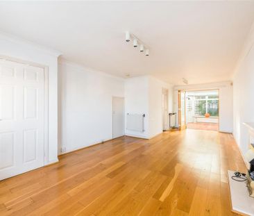 2 bedroom end of terrace house to rent - Photo 1