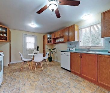 For Lease - 48 Jones Drive, Barrie, Ontario - Photo 1