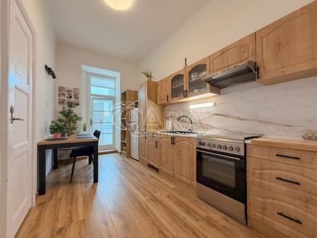 Pronájem bytu pokoj 20 m2 - Fotografie 2