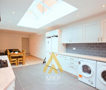 7 bedroom terraced house to rent - Photo 4