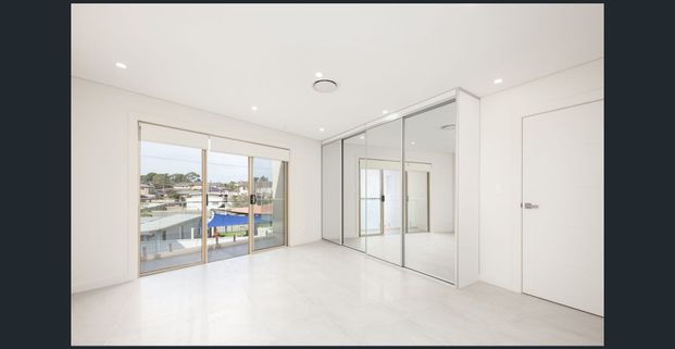 12 Bunt ave, Greenacre, NSW 2190 - Photo 1