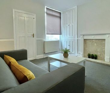 1 Bed Flat, Aston Road, LS13 - Photo 4