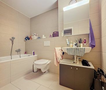 Appartement rafraîchi de 3,5 pces au 1er étage - Photo 2