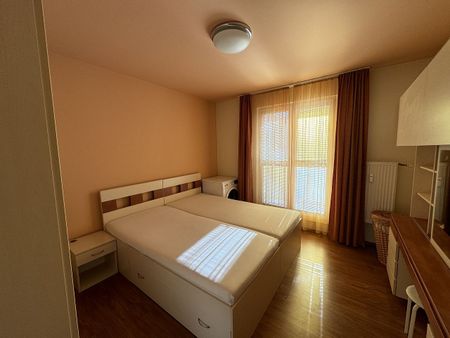 Pronájem bytu 2+1 56 m² - Фото 4