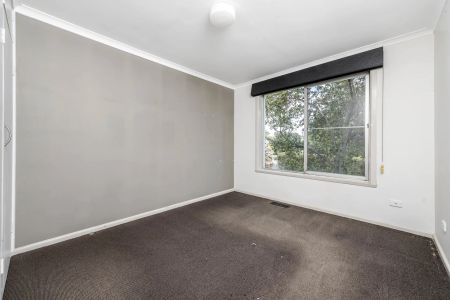 Three Bedroom Home, Close to Schools - Photo 5