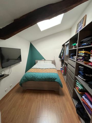 Location Appartement 5 pièces 91m² ROANNE 42300 - Photo 3