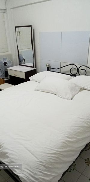 Clementi Avenue 5 (Clementi) - For Rent - Photo 1