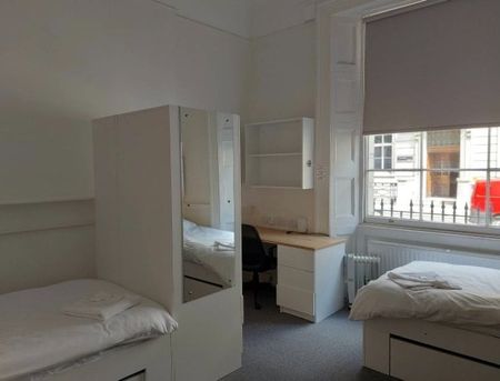 Room in a Shared Flat, Gower Street, WC1E - Photo 2