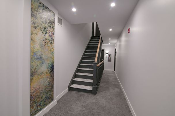3730 Chemin Queen Mary - Photo 1