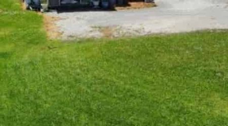 Charming 2BR Beach Haven w/ AC - Photo 5