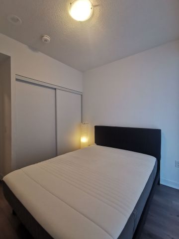 For Lease - 10 Honeycrisp Crescent Unit# 701, Vaughan, Ontario - Photo 4