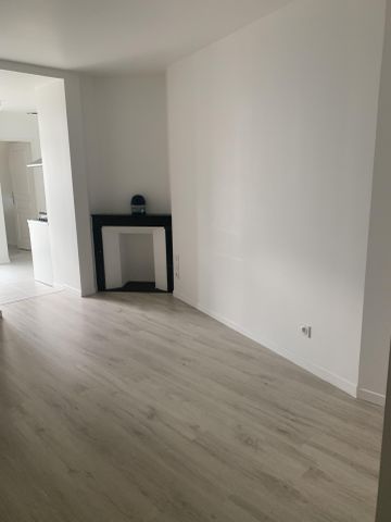 Location Appartement 2 pièces 33m² ORLEANS 45100 - Photo 2