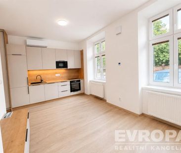 Pronájem bytu 2+kk 56 m2 - Фото 4