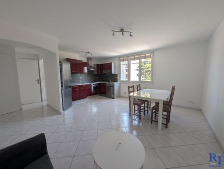 Location Appartement 3 pièces 51m² ST MARTIN D HERES 38400 - Photo 5