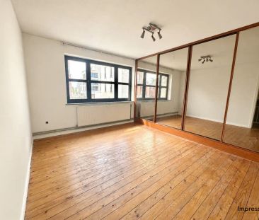 Ruime woning in het centrum van Zonhoven. - Photo 5