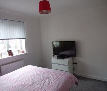 2 bed apartment to rent in NE24 - Photo 3