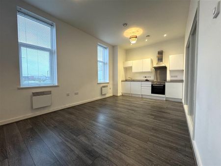 1 bedroom apartment to rent - Photo 2